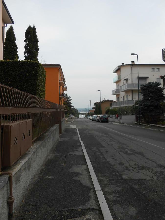 Monolocale A Peschiera Del Garda Vista Lago Exteriér fotografie